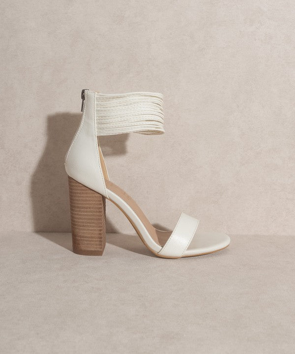OASIS SOCIETY Blair Thick Ankle Strap Block Heel