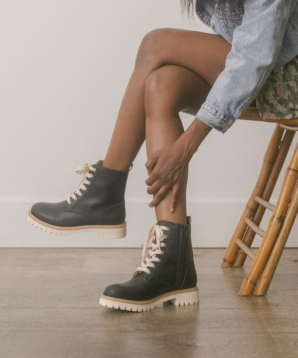 OASIS SOCIETY Aurora Matte Military Boot