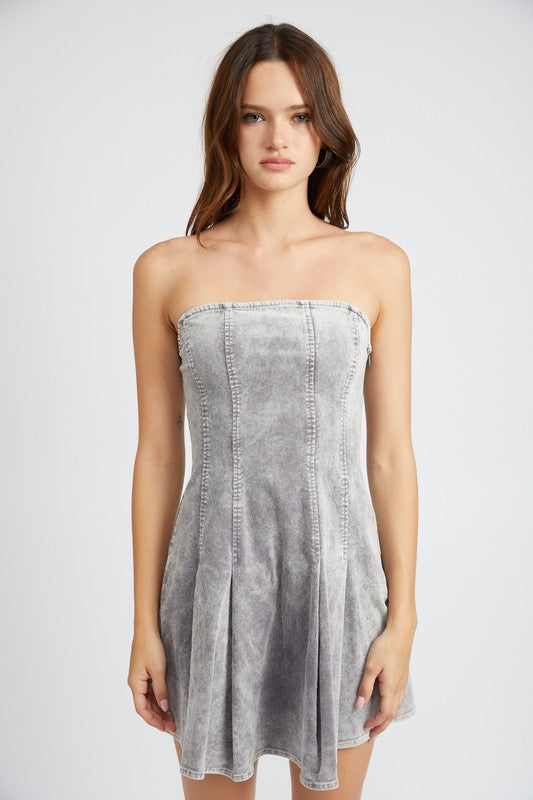 PLEATED STRAPLESS MINI DRESS